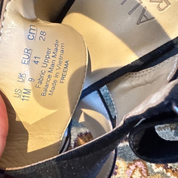 Naturalizer Freema Black Platform Sandal - Picture 6 of 7